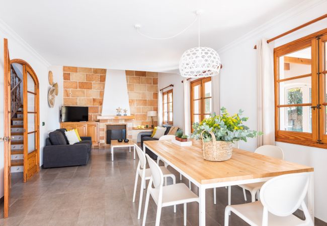 Villa à Cala´n Blanes - Menorca Elena Mar Villa à Cala´n Blanes - Menorca Elena Mar