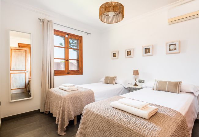 Villa à Cala´n Blanes - Menorca Elena Mar Villa à Cala´n Blanes - Menorca Elena Mar