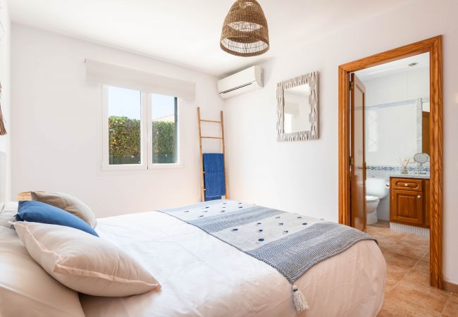 Villa à Cala´n Blanes - Menorca Tana Villa à Cala´n Blanes - Menorca Tana