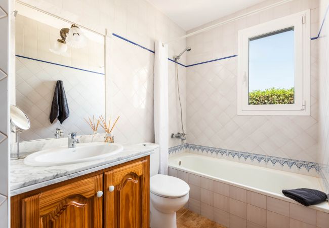 Villa à Cala´n Blanes - Menorca Tana Villa à Cala´n Blanes - Menorca Tana