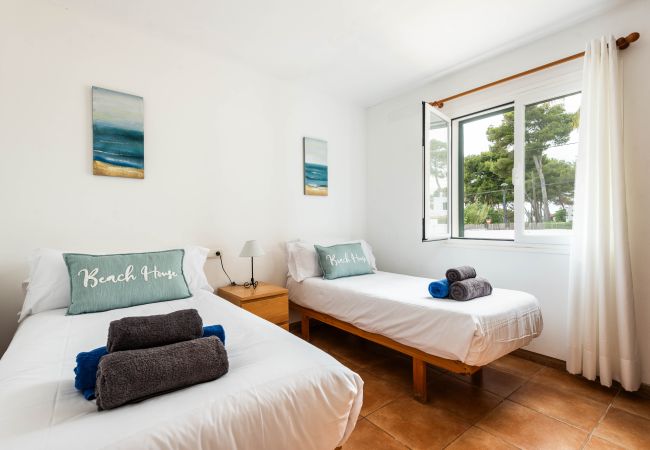 Villa à Cala Blanca - Menorca Binisaret 1 Villa à Cala Blanca - Menorca Binisaret 1