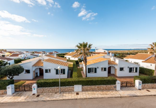Villa à Cap d´Artruix - Menorca Fucsia