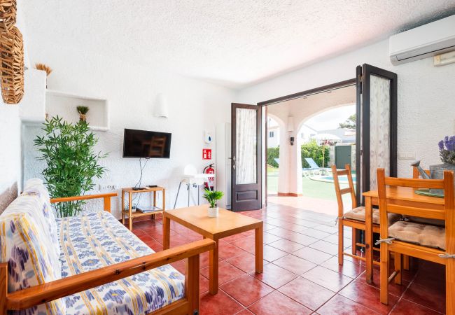 Appartement à Cala Blanca - Apartamentos  MONSINES 11 A Appartement à Cala Blanca - Apartamentos  MONSINES 11 A