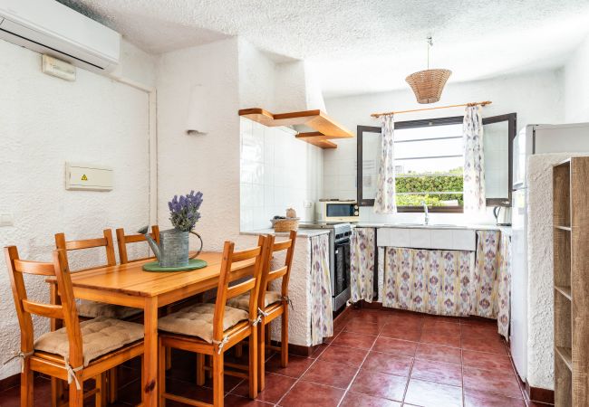 Appartement à Cala Blanca - Apartamentos  MONSINES 11 A Appartement à Cala Blanca - Apartamentos  MONSINES 11 A