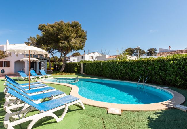  à Cala Blanca - Apartamentos MONSINES 13 C